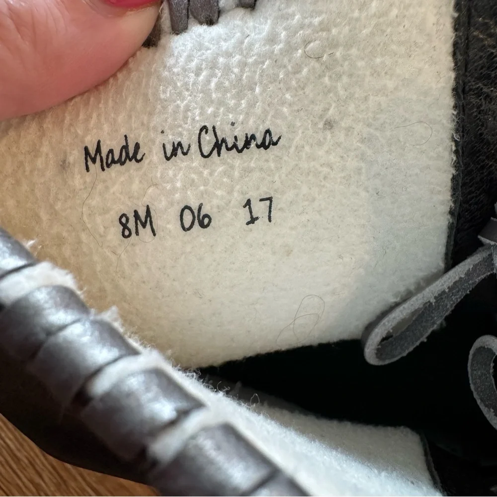 Jack Rogers Black Lace-Up Waterproof Winter Boots with Cream Soles